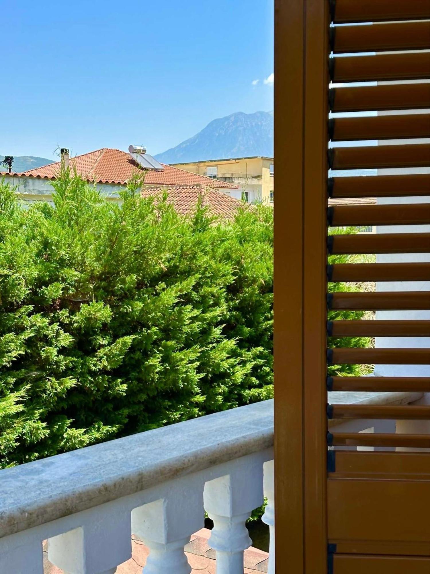 Guest House Pulake بيرات المظهر الخارجي الصورة
