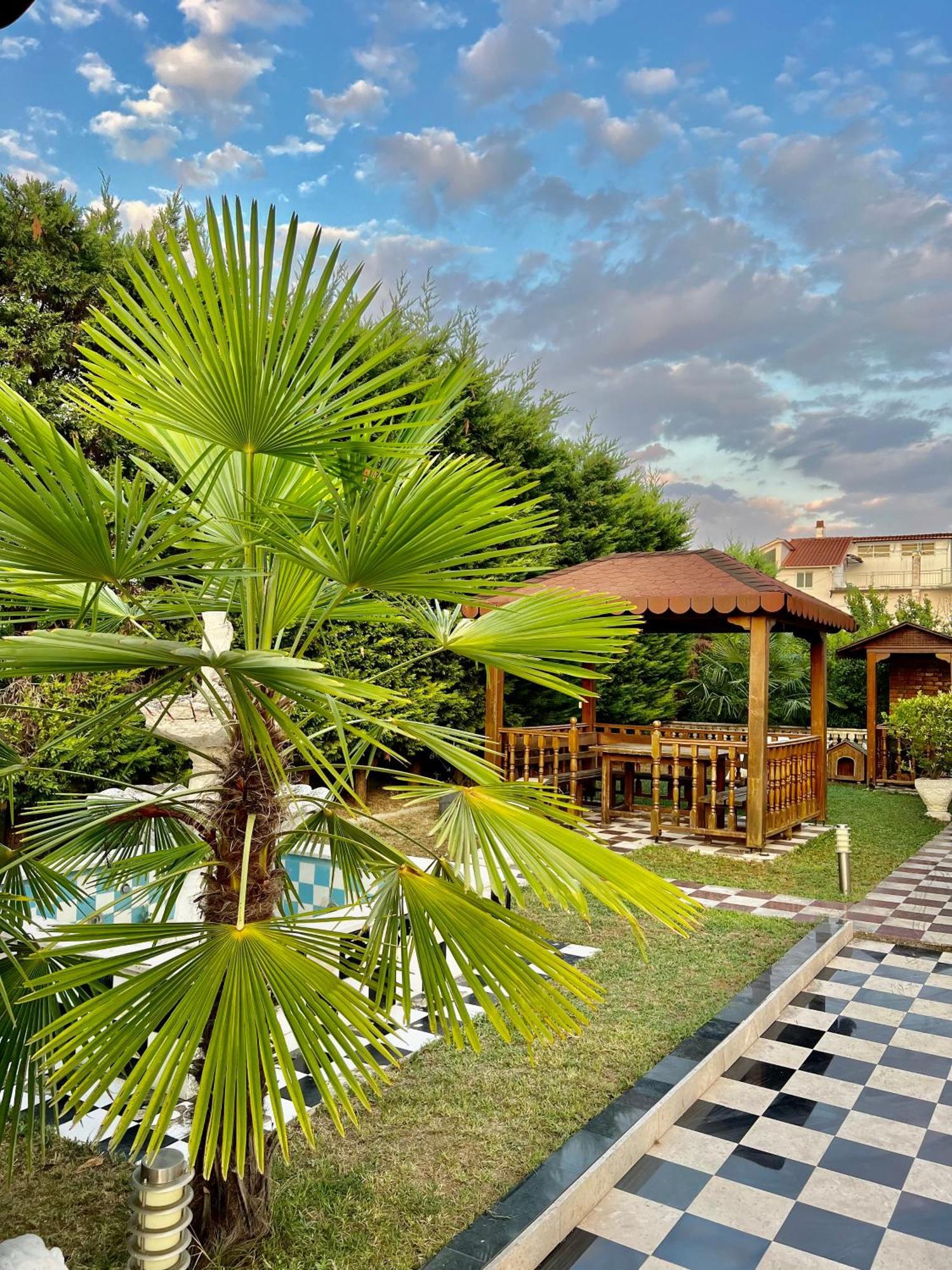 Guest House Pulake بيرات المظهر الخارجي الصورة